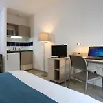 Aparthotel Apparteo 3*