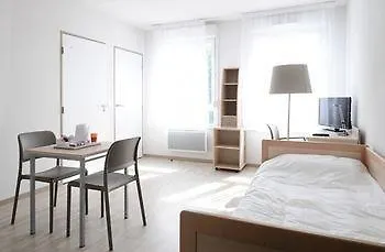 Apart-hotel Apparteo 3*