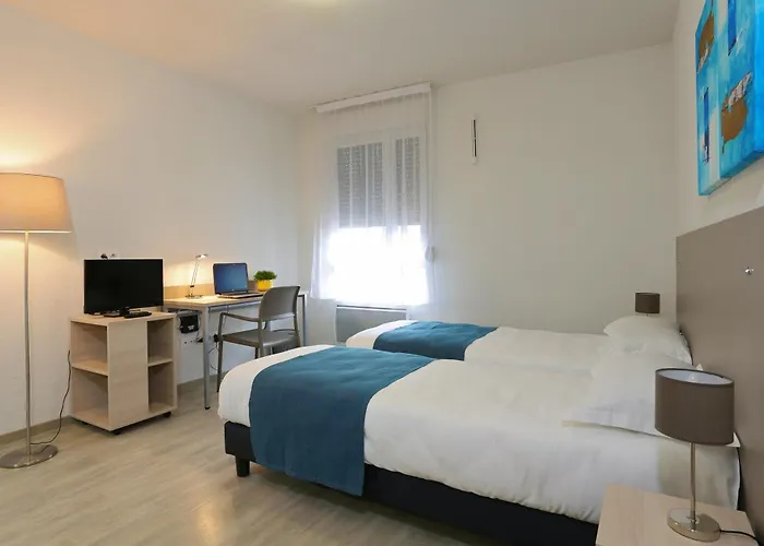 Apparteo Aparthotel 3*